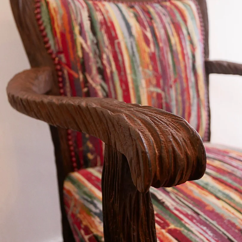 Fauteuil Bois Sculpté – Image 2