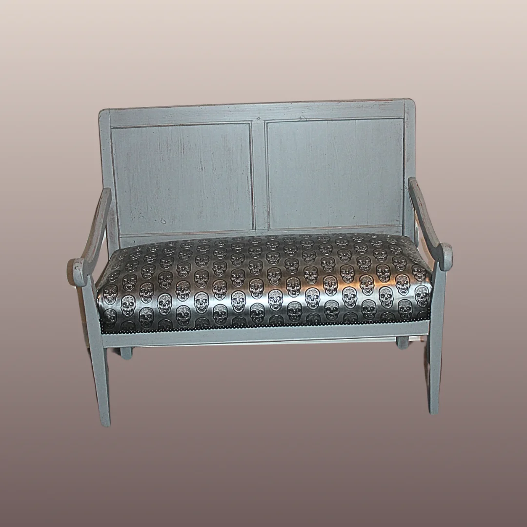 Banquette Skull – Image 2