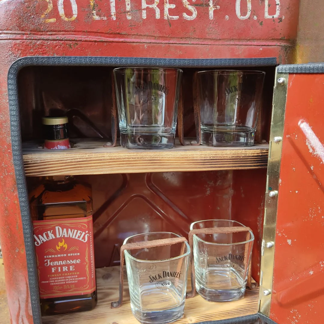 Jerrican Bar The Fire – Image 4